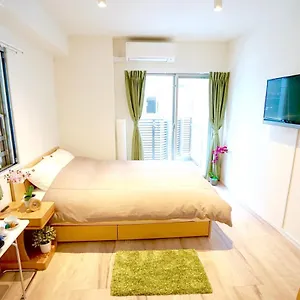 Jeffery Skytree Guest house